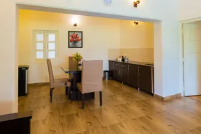 Neelesh Inn - Image 5