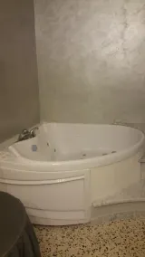 B & B Rochel - Image 2