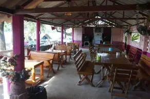 Monmai Resort - Image 5