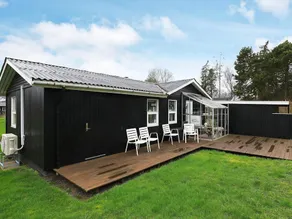 4 Star Holiday Home in Tranekær - Image 4