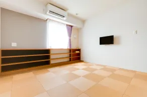 Kansai Seaside Hotel - Image 4