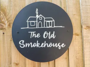The Old Smokehouse - Image 4
