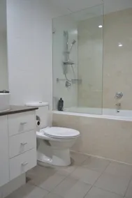 Modern and Spacious 2 Bedroom Apartment in Ultimo - Image 5