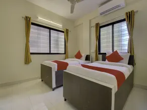 OYO 38805 Sai Vyankatesh Residency - Image 2