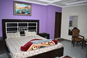 Rose Guest House - Image 2