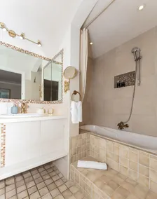 Provencal Villa Close to Pampelonne Beach - Image 2
