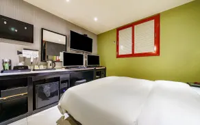Sol Hotel - Image 5