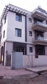 Maxfort Service Apartment - Image 3