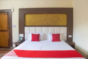 Goroomgo Kavyansh Villa Near Mall Road Bhimtal - Image 2