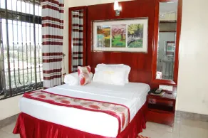 Don Suite Hotel - Image 3