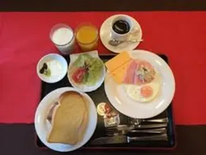 Hiroshima Ekimae Green Hotel - Image 5