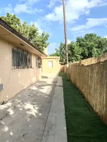 Hostel Brazilian Calle Ocho - Image 4