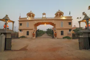 OYO 37826 Rajmahal Khindsi Resort - Image 4