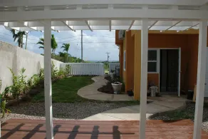 The Discovery Bay Lux Apartment - Image 3