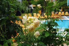 Yassen Holiday Apartments - Image 5