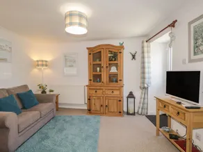 2A Meredith Mews - Image 4