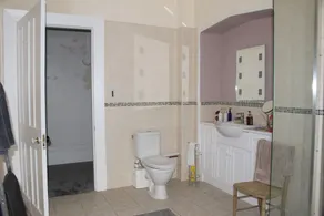The Victorian House B&B - Image 5
