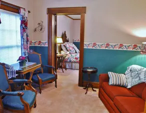 Arbor Hill Inn - Image 2