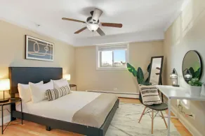 Charming 1BR Apt in Arlington Heights - Image 2