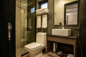 Hotel H9 - Image 4