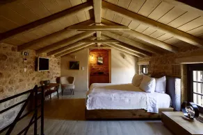 Korona Boutique Hotel - Executive Suite - Image 3