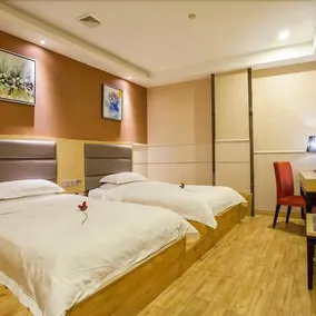 Super 8 by Wyndham Guangzhou JinShaZhou Shabei Station - Image 3