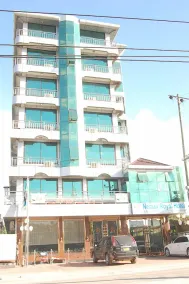 Nemax Royal Hotel - Image 4