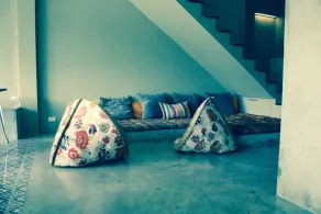 Home 81 - Image 2