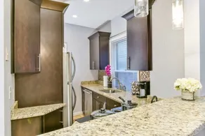 Spacious 2br/1ba Beacon Hill Apt Near MGH - Image 2