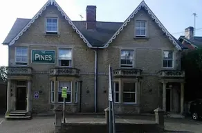 The Pines Guest Accommodation - Image 4
