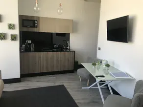 Avenue Rooms - Image 5