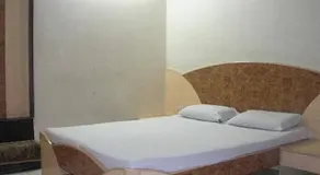 SPOT ON Hotel Grand Skylight near Chhatrapati Shivaji International Airport - Image 2
