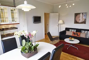 Ascot Apartments - Image 2
