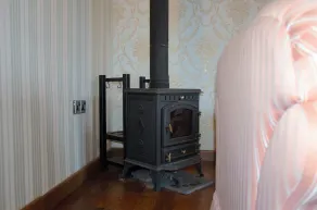 Lakeside Cottages - Image 4