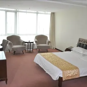Royal Garden Jinyue Hotel - Image 5