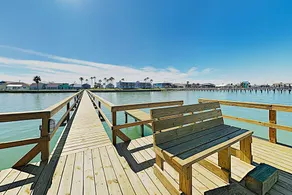 New Listing! Waterfront Copano Bay W/ Pool 2 Bedroom Condo - Image 2