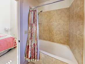 2br + Loft Mountain-view W/ Private Hot Tub 2 Bedroom Townhouse - Image 5