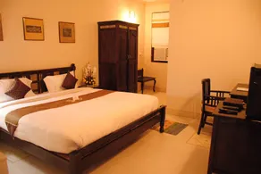 Hotel Sirsi Haveli - Image 3
