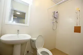 K79 Room - Image 4