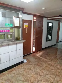 Young Bin Motel - Image 2