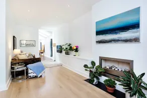 Veeve 3 Bedroom Home Marjorie Grove Clapham - Image 4