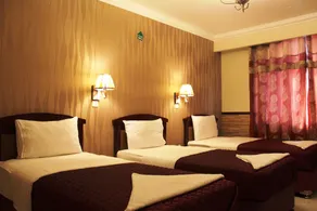 Sutchi Hotel - Image 4