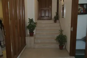 Apartment 18 - Image 3