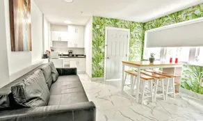 Dolce Suites South Beach - Image 2