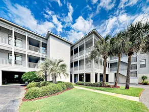 3br W/ 2 Pools, Hot Tub & Dock 3 Bedroom Condo - Image 4