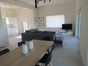 Beautiful 3-bed House in Chania With Garden - Image 4