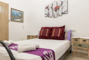 Old Town Guest House - Image 2