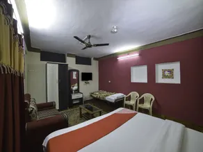 Vijaya Deepa Guest House - Image 3