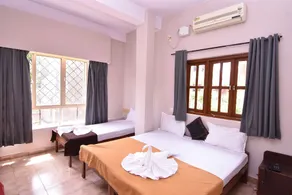 Dom Joao Guest House - Image 3
