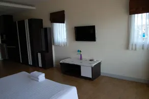 The Circle Residence Jomtien - Image 2